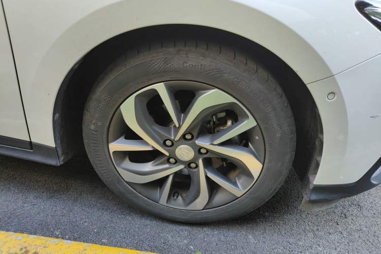 Used Buick Velite 6 2022 Plug-in Hybrid Connected Smart Model Right Front Wheel Hub