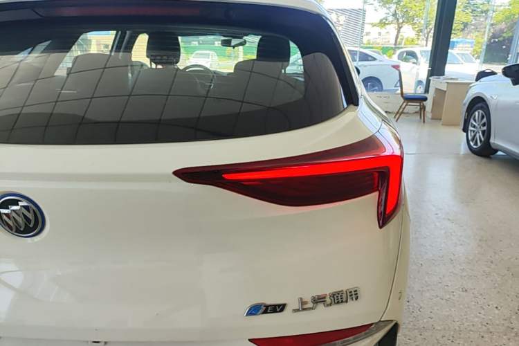 Used Buick Velite 6 2022 Connected & Shared PLUS Right Rear Taillight