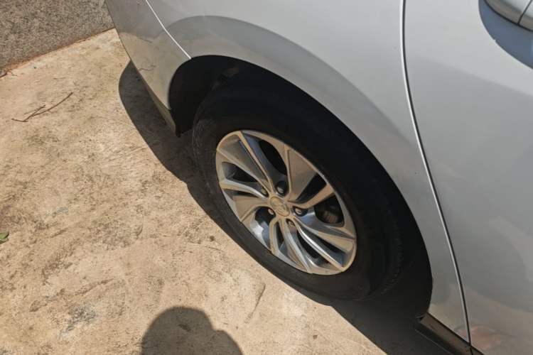 Used Buick Velite 6 2022 Plug-in Hybrid Connected Fashion Model Right Rear Wheel Hub