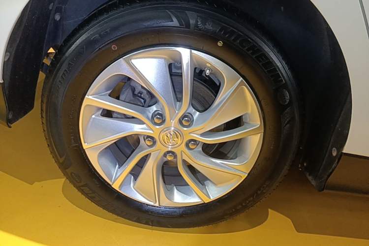 Used Buick Velite 6 2022 Plug-in Hybrid Connected Fashion Model Right Rear Wheel Hub