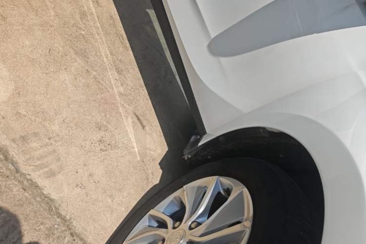 Used Buick Velite 6 2022 Plug-in Hybrid Connected Fashion Model Right Side Sill