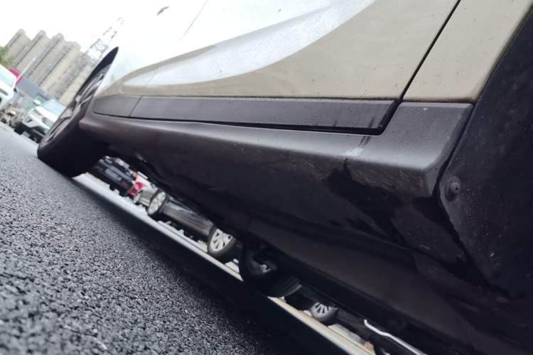 Used Buick Velite 6 2022 Plug-in Hybrid Connected Smart Edition Right Side Sill