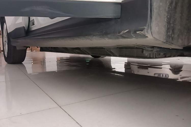 Used Buick Velite 6 2022 Connected & Shared PLUS Right Side Sill
