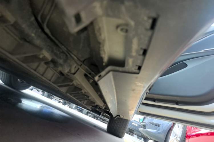Used Buick Velite 6 2022 Connected Smart PLUS Right Side Sill