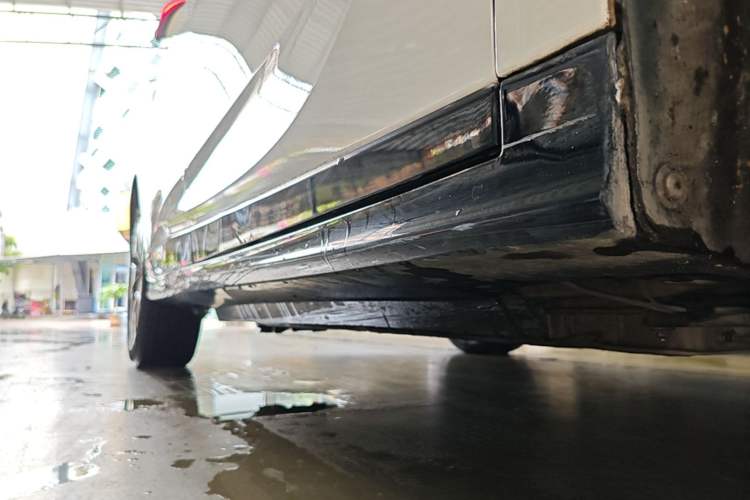 Used Buick Velite 6 2022 Connected Smart PLUS Right Side Sill