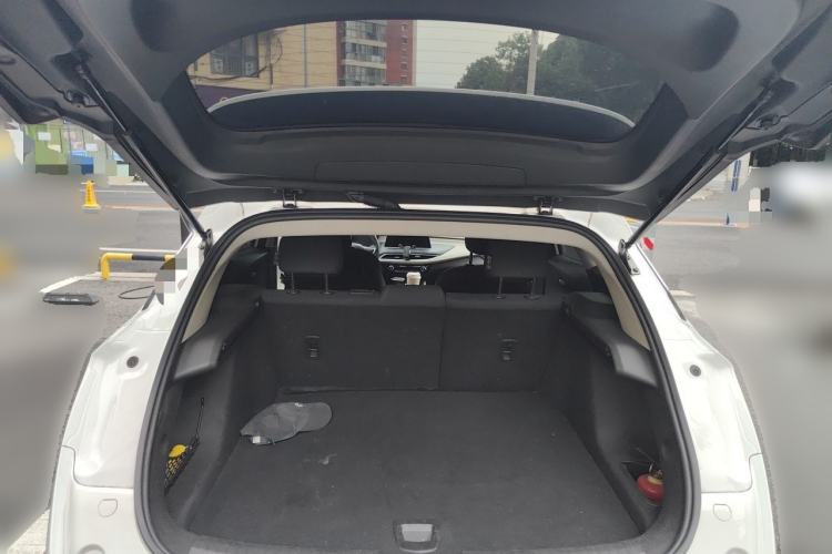 Used Buick Velite 6 2022 Plug-in Hybrid Connected Fashion Model Trunk
