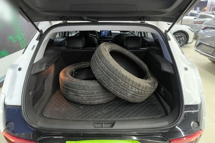 Used Buick Velite 6 2022 Connected Smart PLUS Trunk