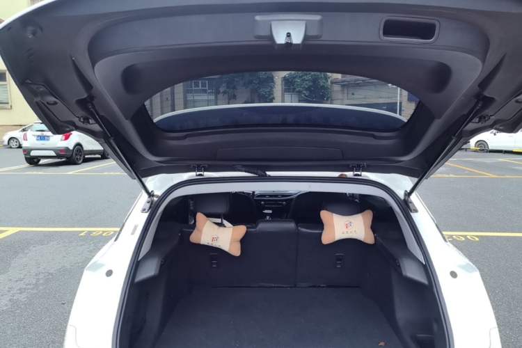 Used Buick Velite 6 2022 Plug-in Hybrid Connected Smart Edition Trunk