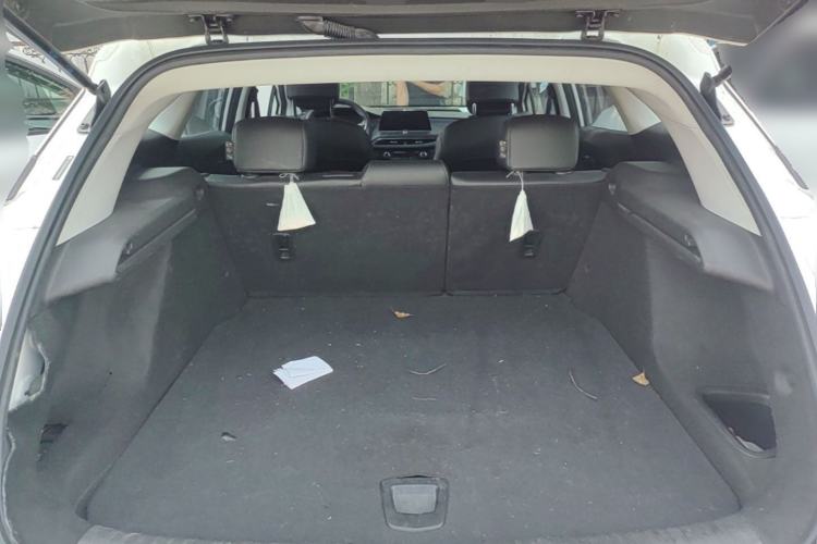 Used Buick Velite 6  Trunk