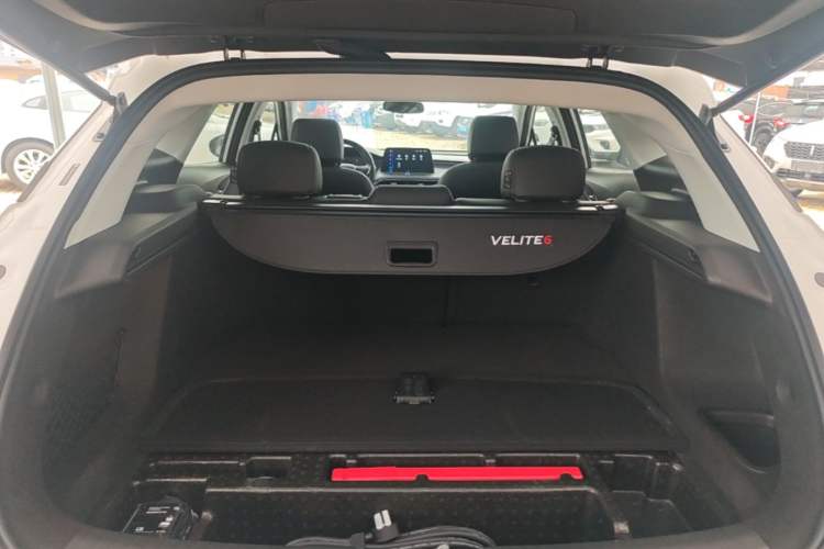 Used Buick Velite 6 2022 Plug-in Hybrid Connected Smart Edition Trunk