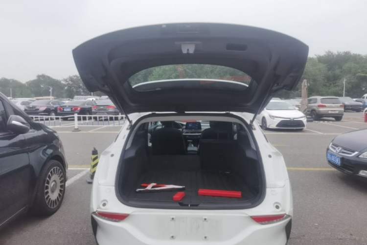 Used Buick Velite 6 2022 Plug-in Hybrid Connected Smart Model Trunk