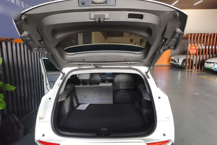Used Buick Velite 6 2022 Connected & Shared PLUS Trunk
