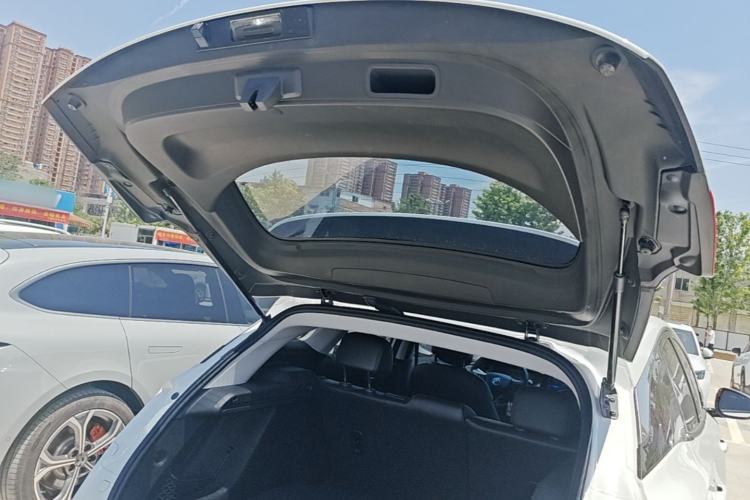 Used Buick Velite 6 2022 Plug-in Hybrid Connected Smart Edition Trunk