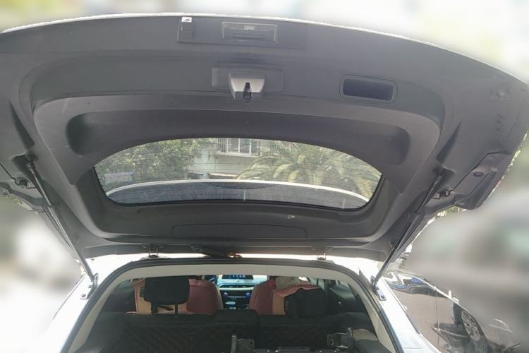 Used Buick Velite 6 2022 Plug-in Hybrid Connected Fashion Model Trunk