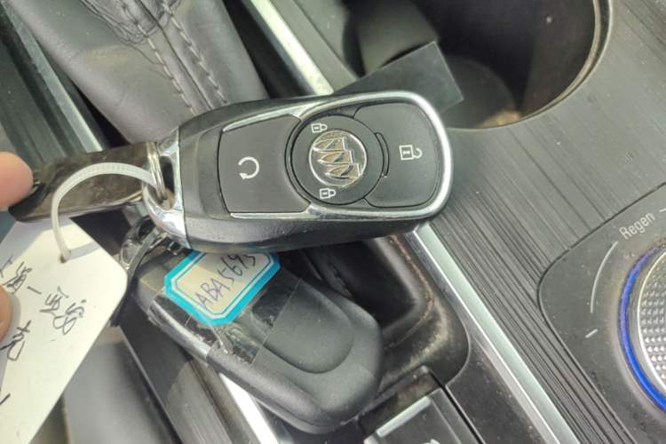 Used Buick Velite 6  Vehicle Key