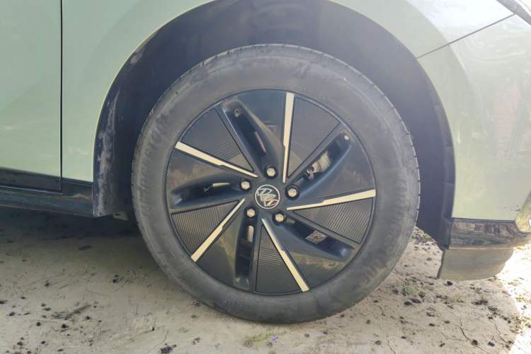 Used Buick Velite 6 2023 430km Comfort Edition Right Front Wheel Hub