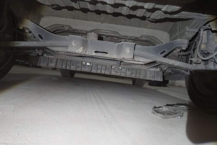 Used Buick Velite 6 2023 Revised Version 430 km Range – Commuter Edition Chassis Rear