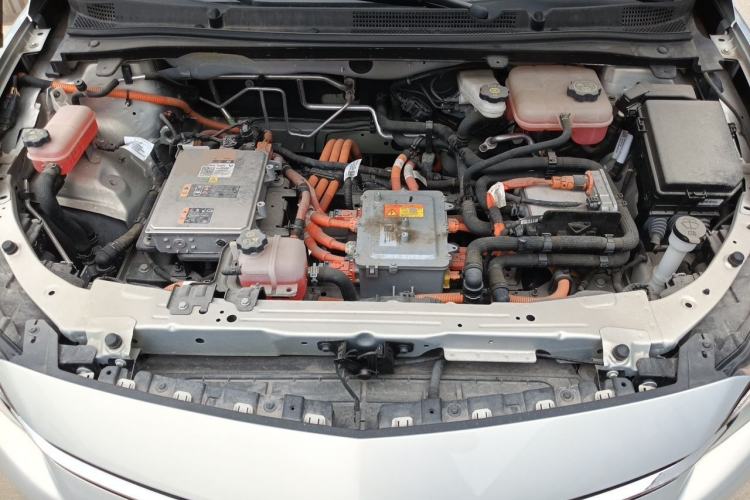 Used Buick Velite 6 2023 Revised Version 430 km Range – Commuter Edition Engine Bay