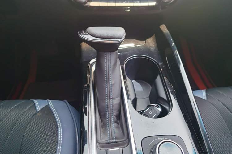 Used Buick Velite 6 2023 430km Comfort Edition Gear Lever