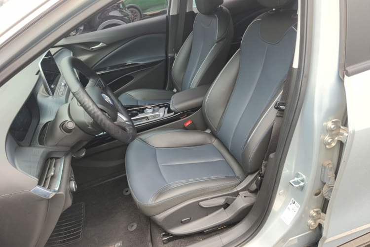 Used Buick Velite 6 2023 430km Comfort Edition Left Front Seat
