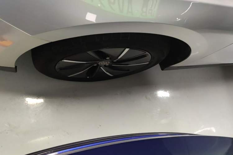 Used Buick Velite 6 2023 430km Enjoyment Version Left Front Wheel Hub