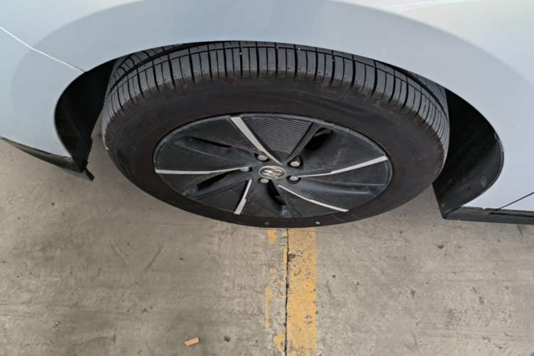 Used Buick Velite 6 2023 430km Enjoyment Version Left Front Wheel Hub