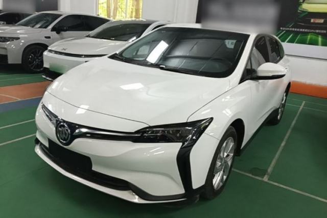 Used Buick Velite 6 2023 430km Range Commuter Version
