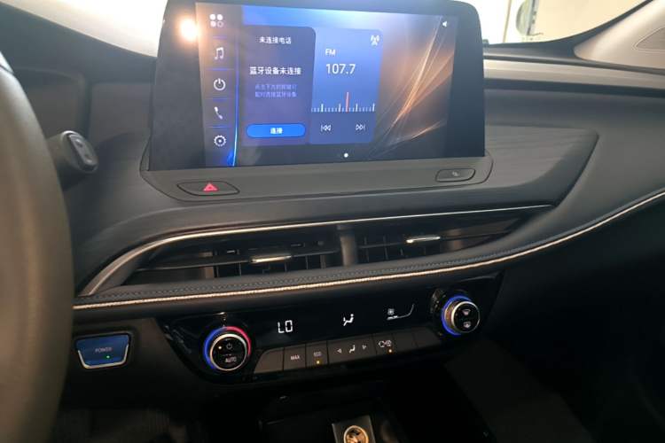 Used Buick Velite 6 2023 430km Comfort Edition Audio And AC Panel