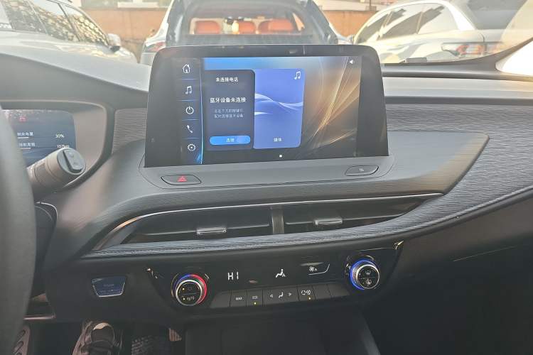 Used Buick Velite 6 2023 430km Comfort Edition Audio And AC Panel