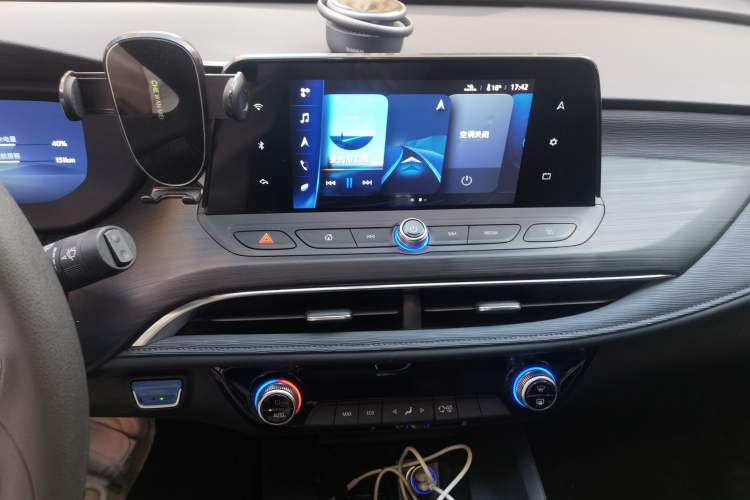 Used Buick Velite 6 2023 430km Range Commuter Version Audio And AC Panel