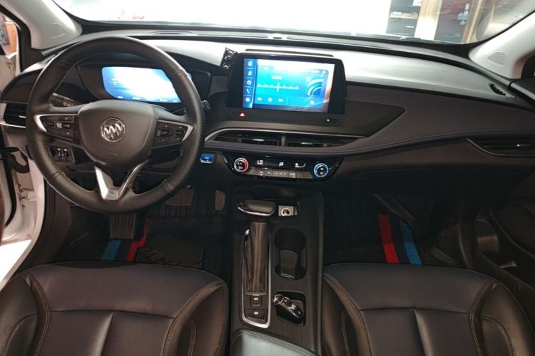 Used Buick Velite 6 2023 Revised Version 430 km Range – Commuter Edition Center Console