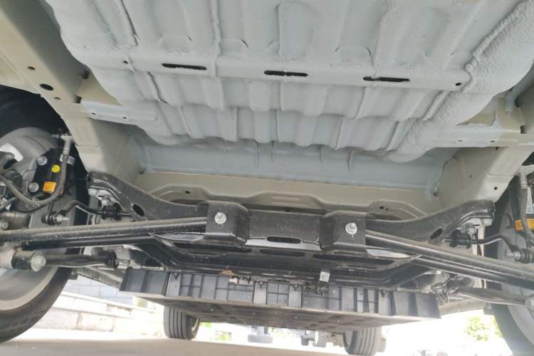 Used Buick Velite 6 2023 Revised Version 430 km Range – Commuter Edition Chassis Rear