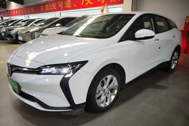 Used Buick Velite 6 2023 430km Range Commuter Version