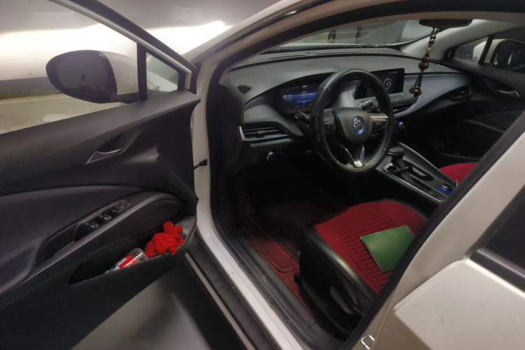 Used Buick Velite 6 2023 430km Range Commuter Version Driver Seat