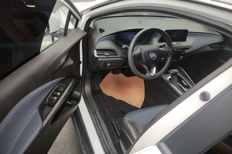 Used Buick Velite 6 2023 430km Range Commuter Version Driver Seat