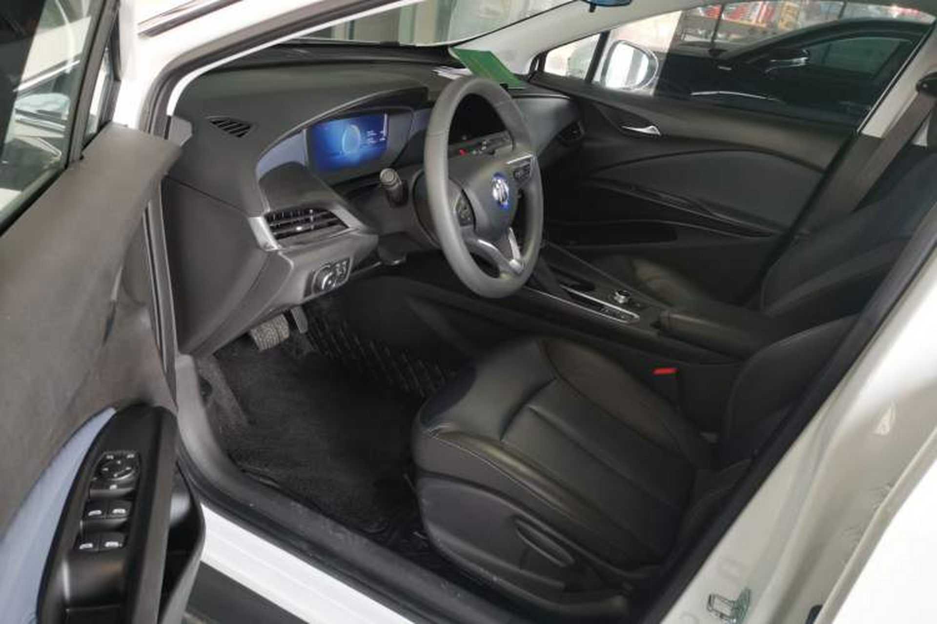 Used Buick Velite 6 2023 430km Range Commuter Version Driver Seat