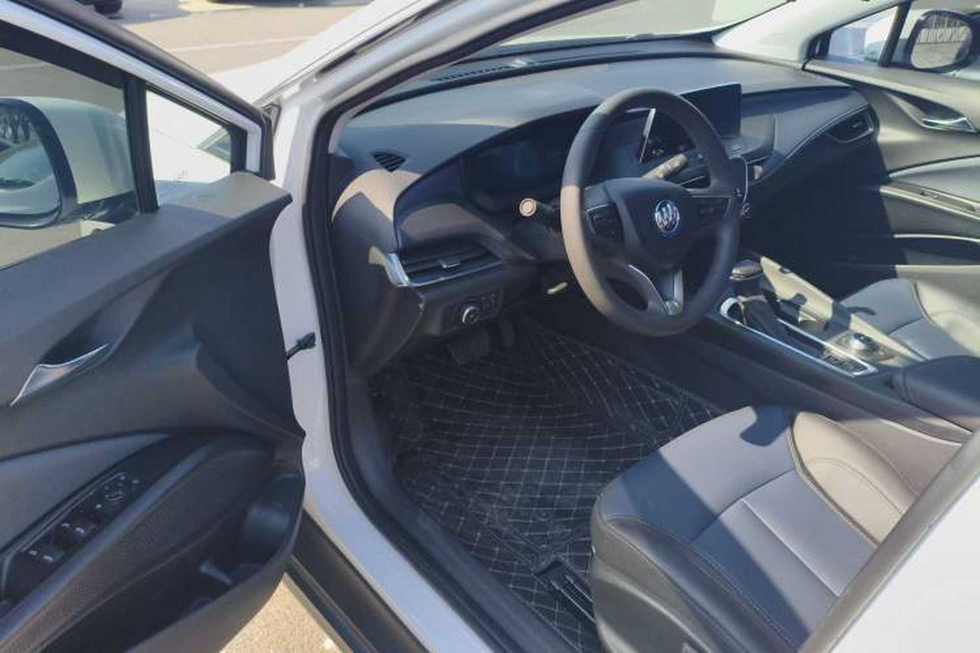 Used Buick Velite 6 2023 430km Range Commuter Version Driver Seat