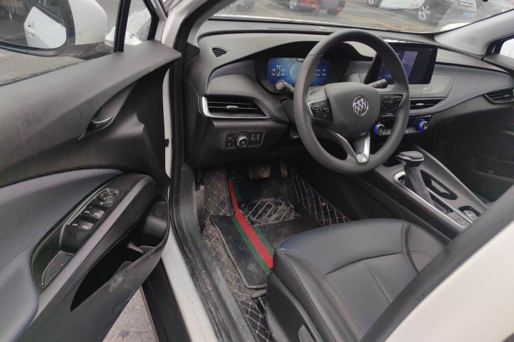 Used Buick Velite 6 2023 Revised Version 430 km Range – Commuter Edition Driver Seat