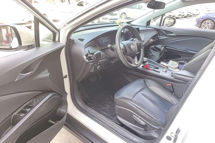 Used Buick Velite 6 2023 430km Range Commuter Version Driver Seat