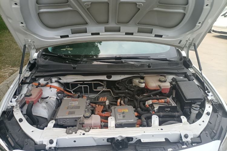 Used Buick Velite 6 2023 430km Range Commuter Version Engine Bay