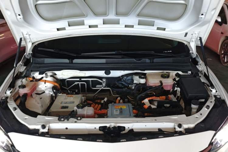 Used Buick Velite 6 2023 430km Range Commuter Version Engine Bay