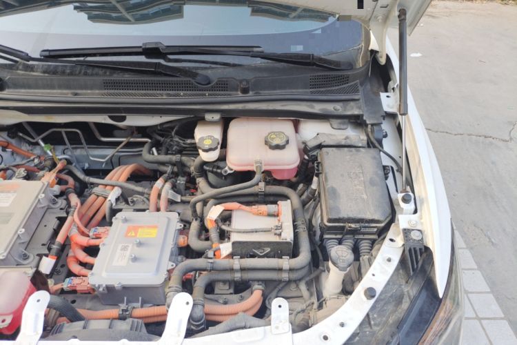 Used Buick Velite 6 2023 430km Range Commuter Version Engine Bay Left
