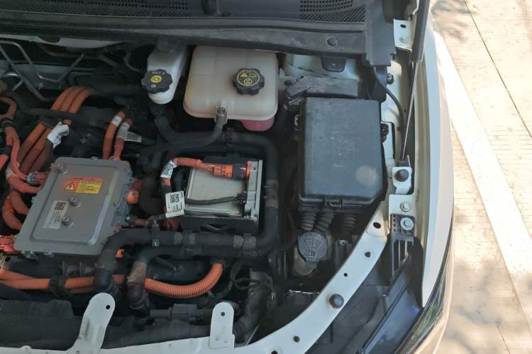 Used Buick Velite 6 2023 430km Range Commuter Version Engine Bay Left