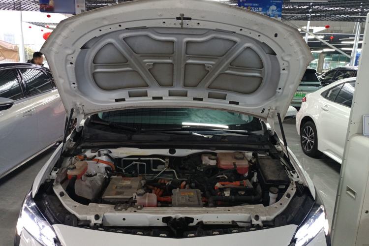 Used Buick Velite 6 2023 Revised Version 430 km Range – Commuter Edition Engine Bay