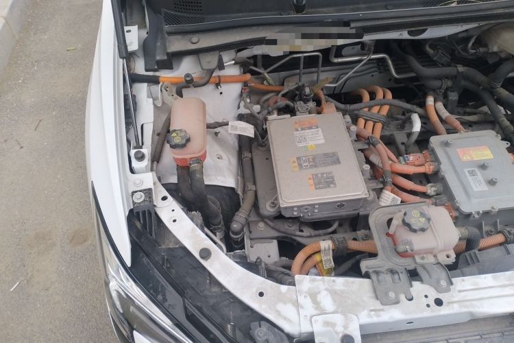 Used Buick Velite 6 2023 430km Range Commuter Version Engine Bay Right