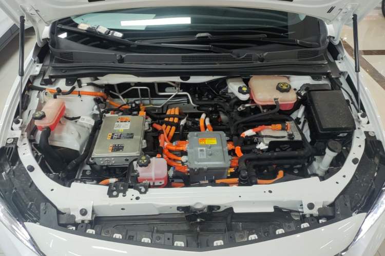 Used Buick Velite 6 2023 430km Range Commuter Version Engine Bay