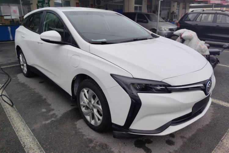 Used Buick Velite 6 2023 Revised Version 430 km Range – Commuter Edition Exterior 1