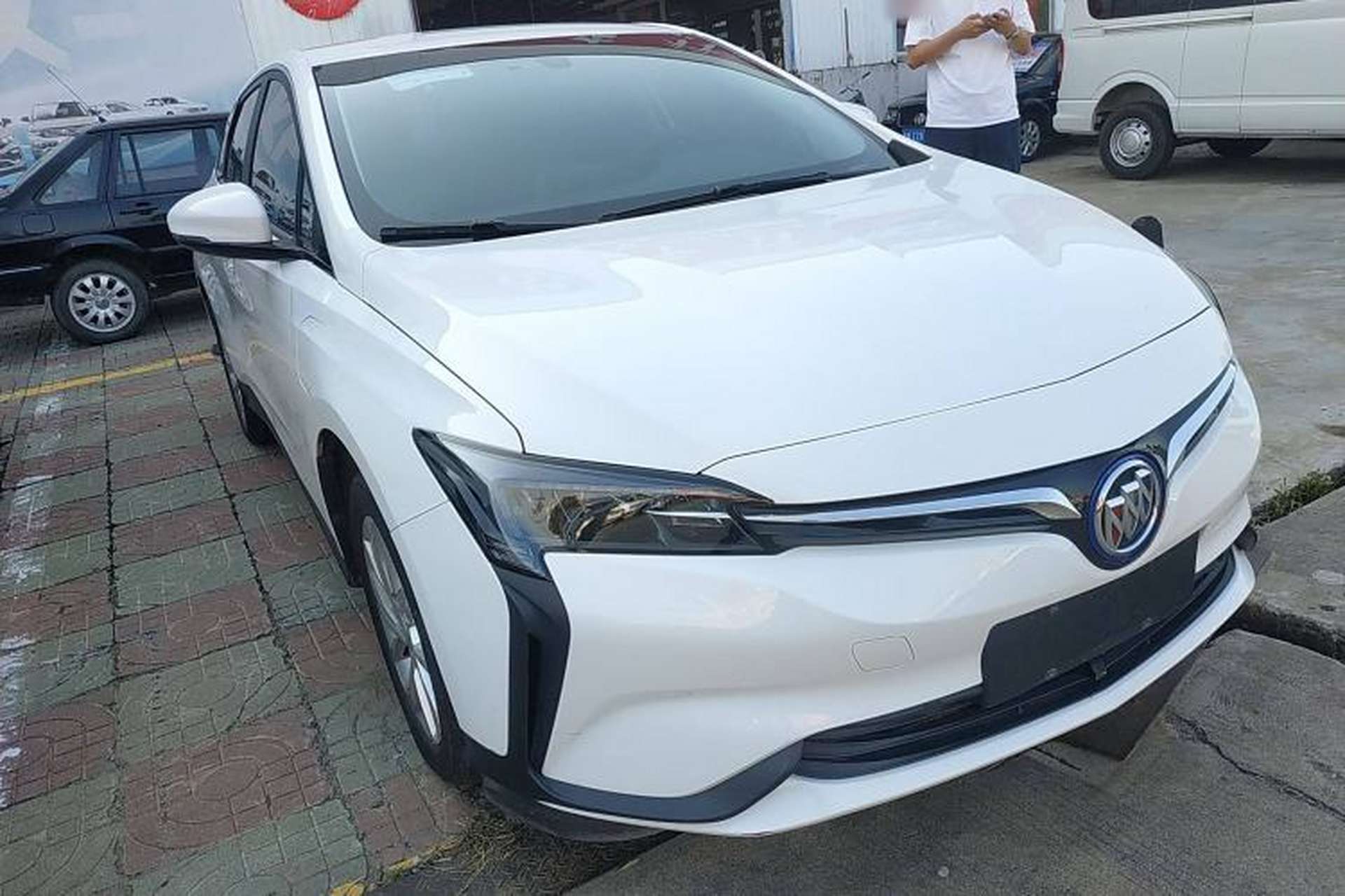 Used Buick Velite 6 2023 Revised Version 430 km Range – Commuter Edition Exterior 2