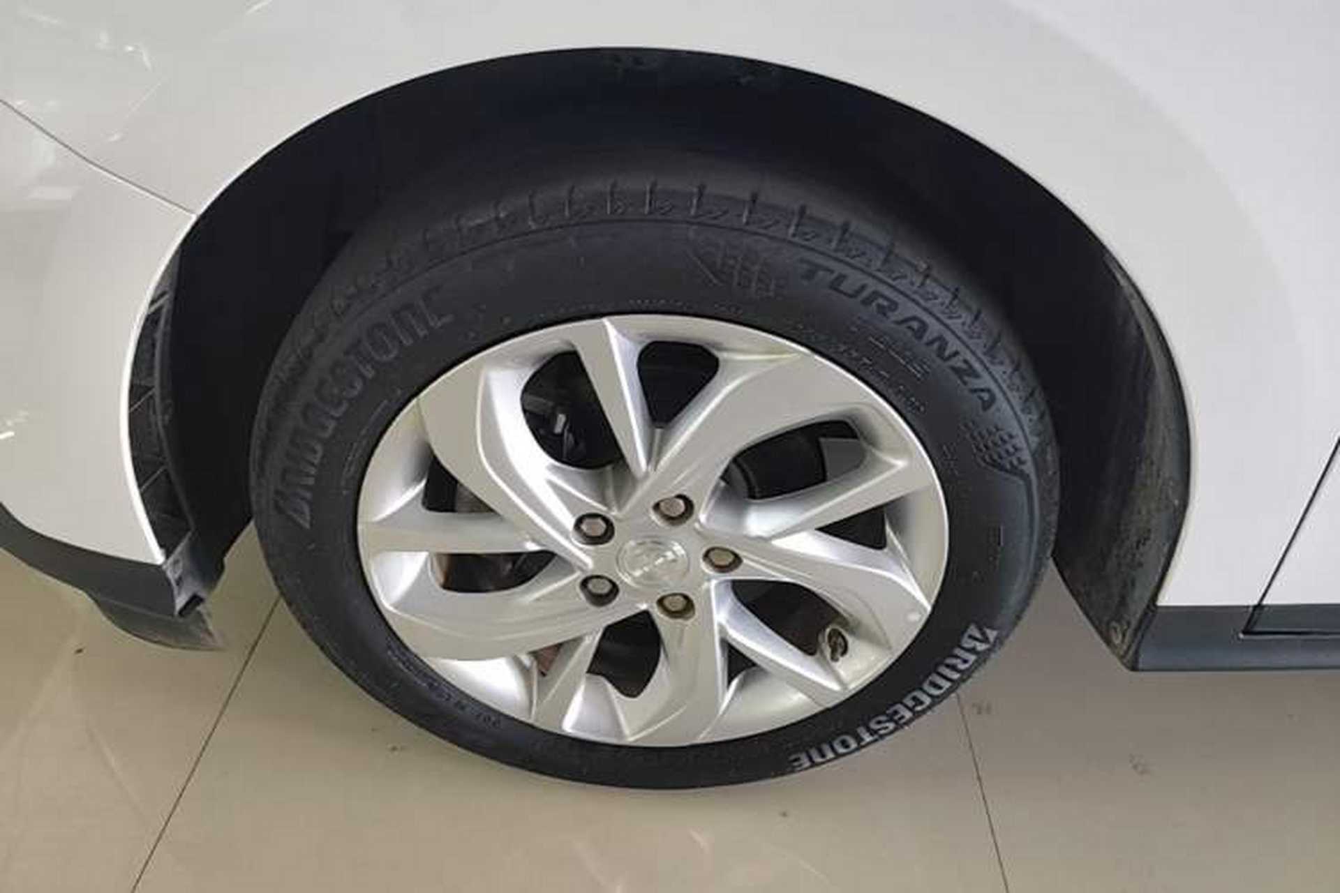 Used Buick Velite 6 2023 430km Range Commuter Version Exterior 4
