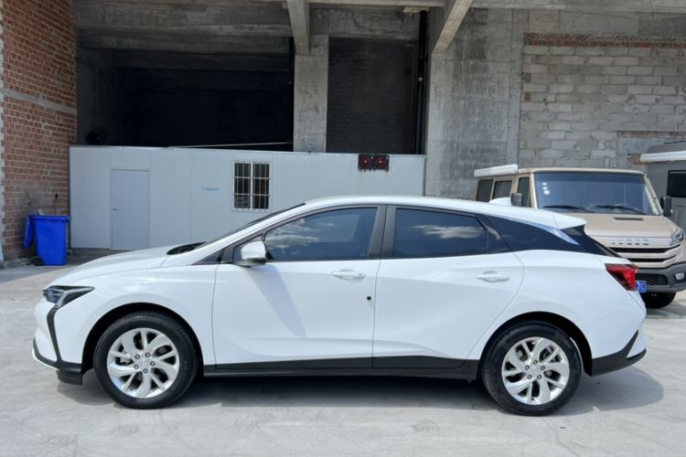 Used Buick Velite 6 2023 430km Range Commuter Version Exterior 9